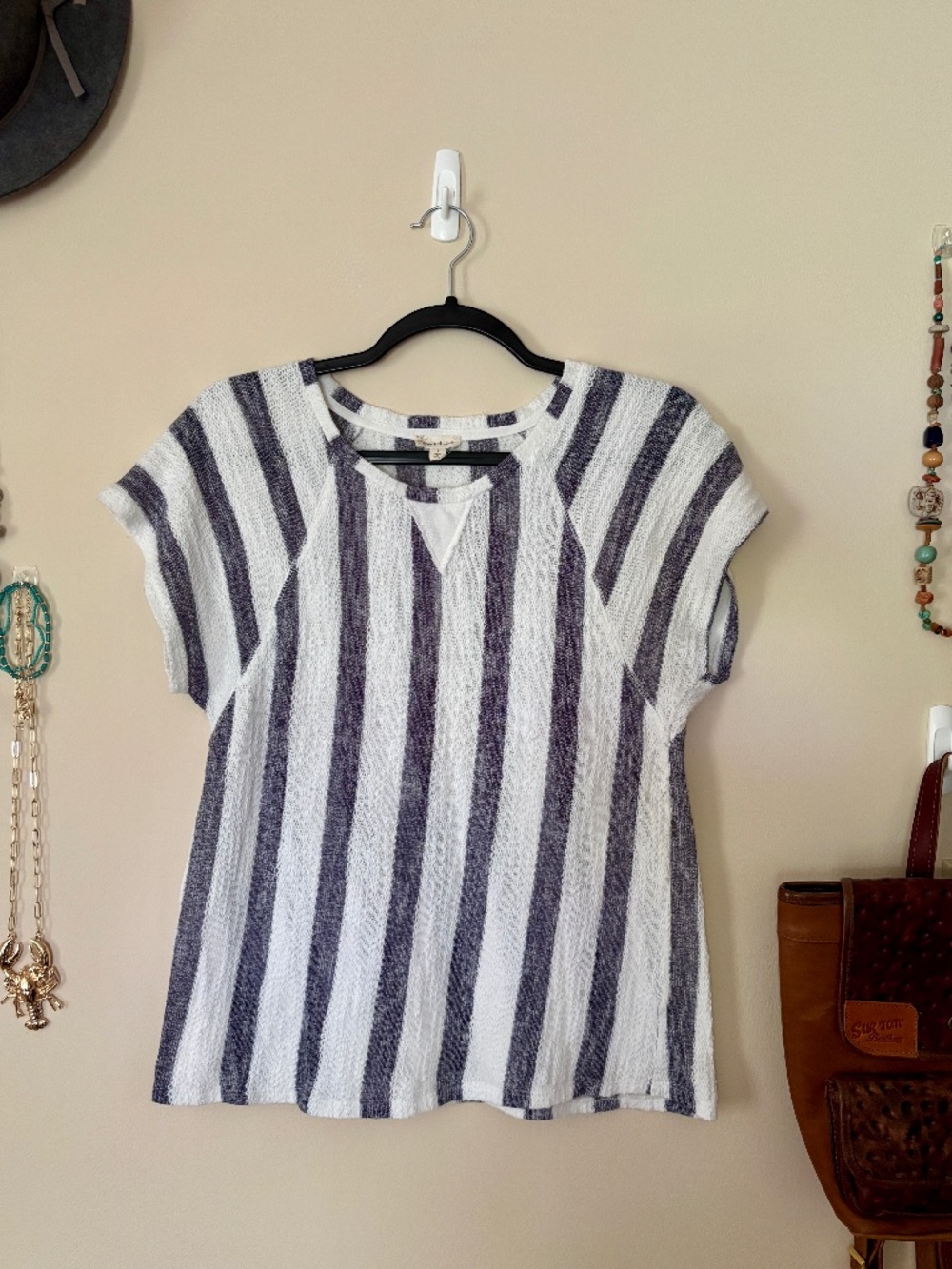 Hem & Thread Striped Shirt Coastal Knit Short Sleeve Top
